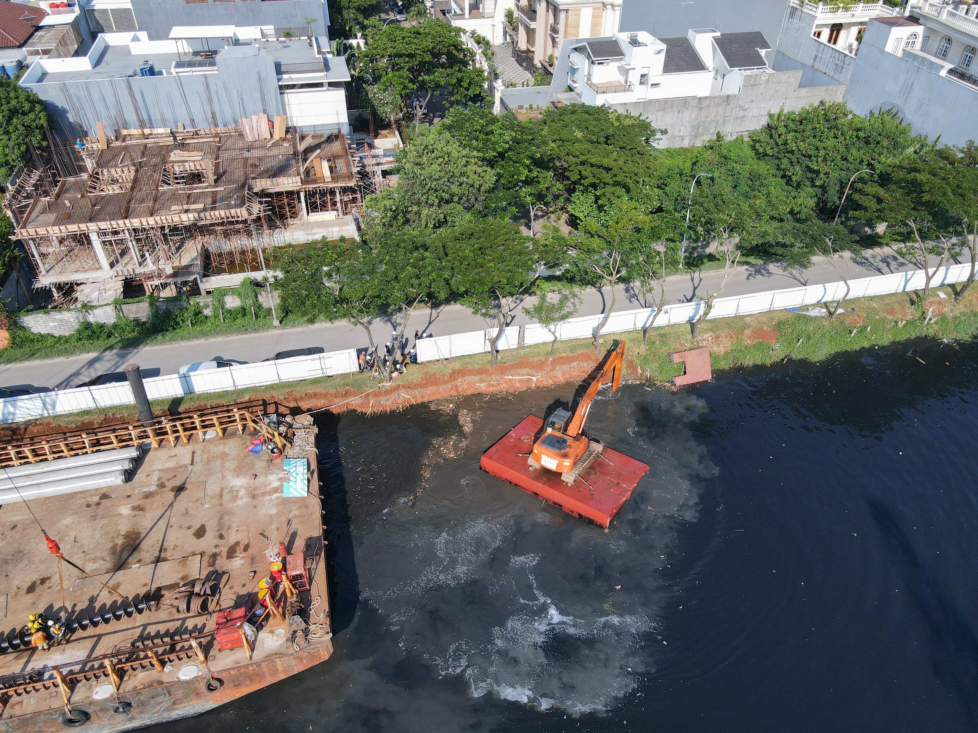 Highlight Pengaman Pantai, Kecamatan Penjaringan, Jakarta Utara